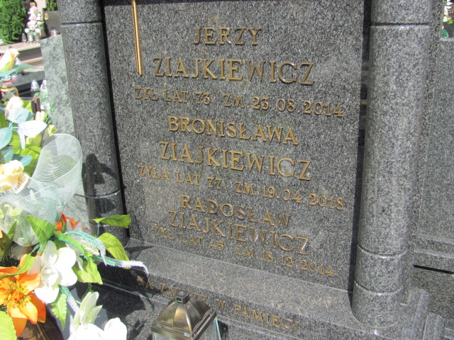 Bronisława Ziajkiewicz 1941 Archidiecezja Łódzka - Grobonet - Wyszukiwarka osób pochowanych