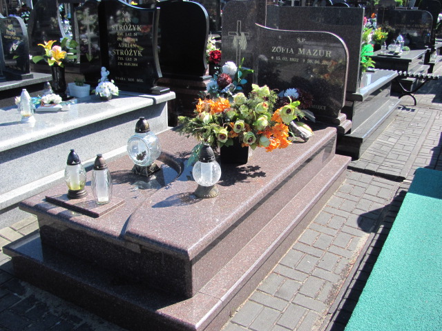 Grób Zbigniew Mazur