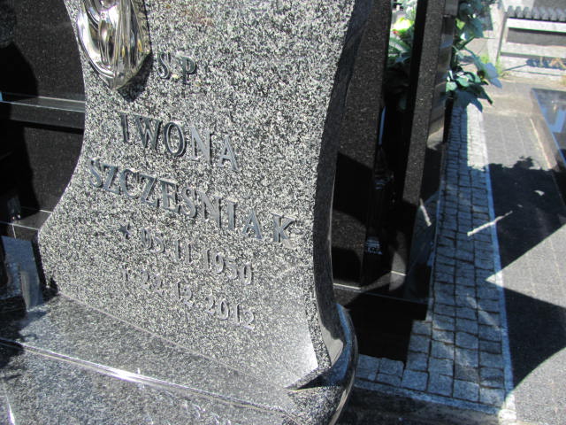 Iwona Szcześniak 1950 Archidiecezja Łódzka - Grobonet - Wyszukiwarka osób pochowanych