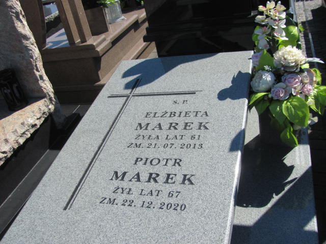 Piotr Marek 1953 Archidiecezja Łódzka - Grobonet - Wyszukiwarka osób pochowanych